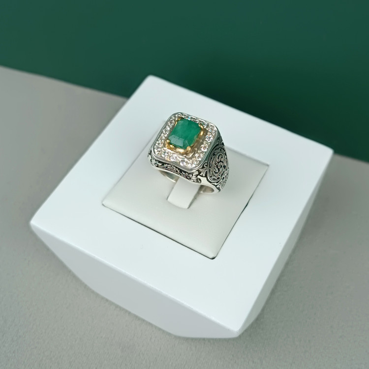 انگشتر زمرد زامبیا طبیعی کد 2324