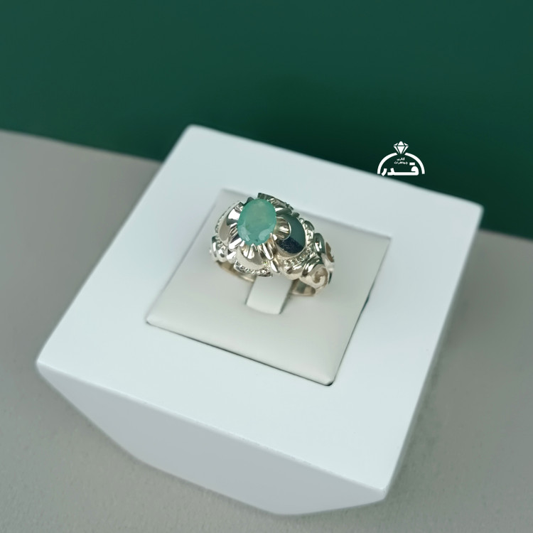 انگشتر زمرد زامبیا طبیعی کد 2295